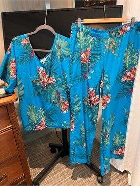 Soma Tropical Floral V-Neck Lounge Set - Turquoise